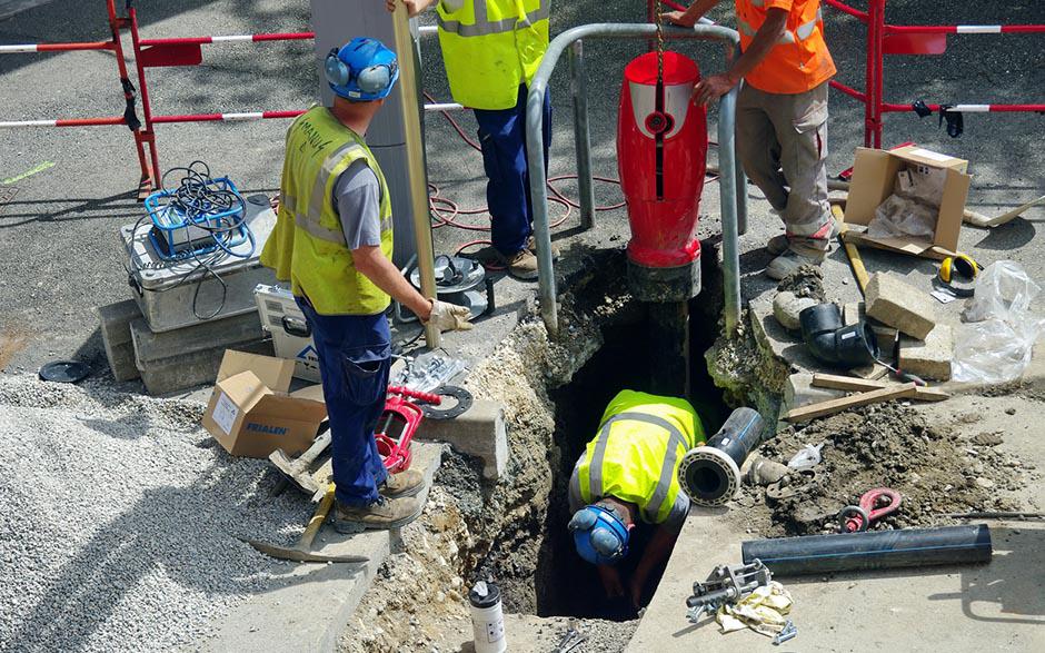 comment déboucher une canalisation Domont